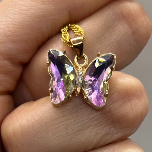 Chic Mystic Topaz Butterfly Earring & Necklace Set - Picture 5 of 6